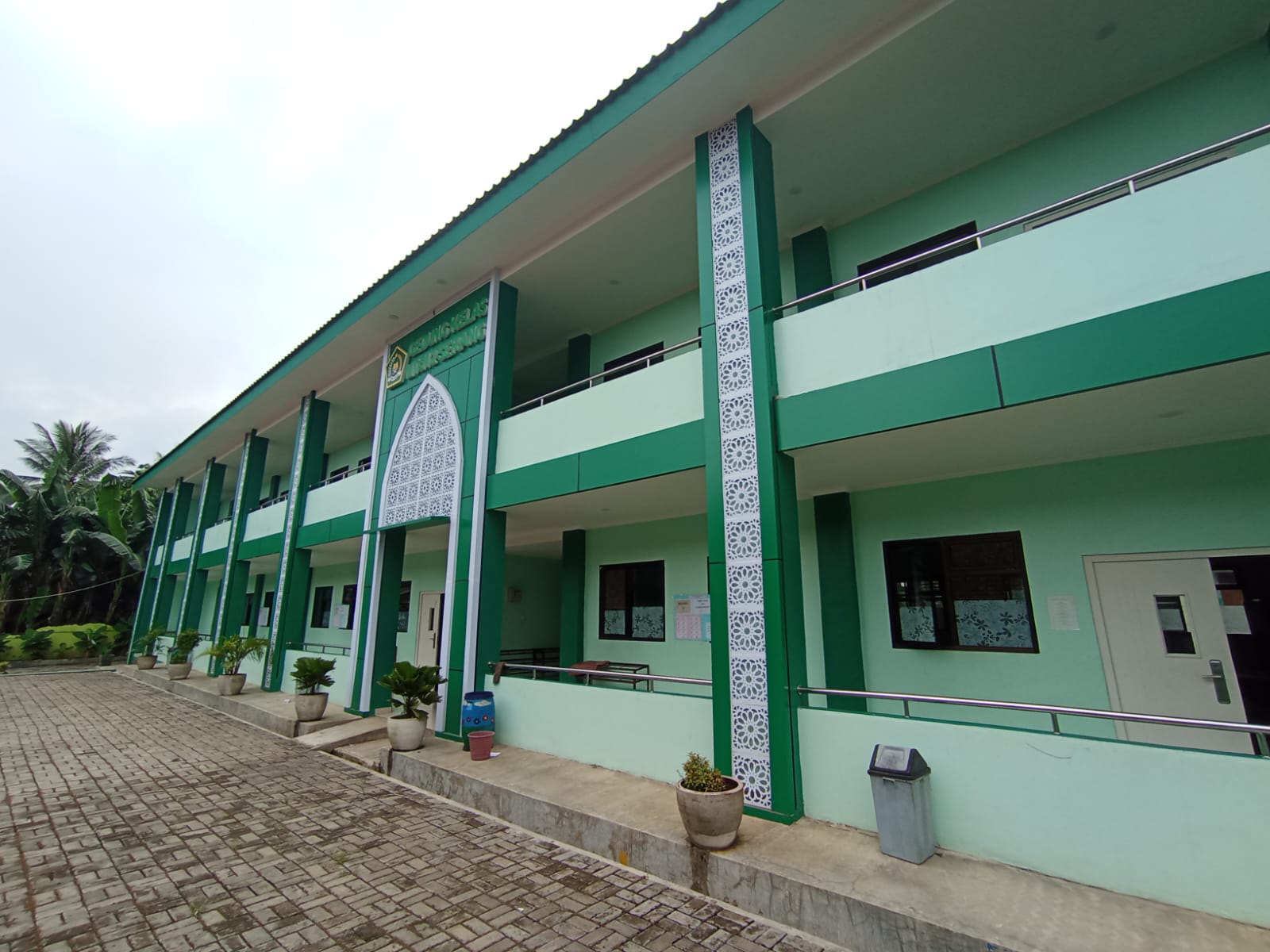 School Hero